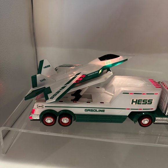 Hess Trailer Truck Jet 2010 Vehicle Exclusive Toy Lights Collectible Set Green W - Picture 9 of 13